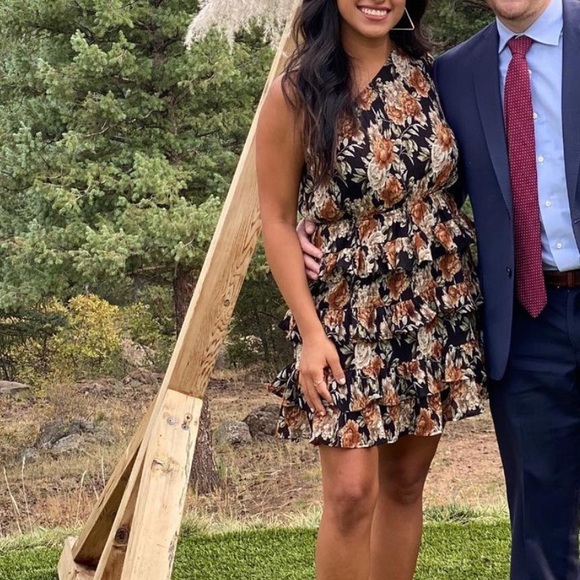 HELLO MOLLY Ruffled Dress ✨ - Picture 5 of 7